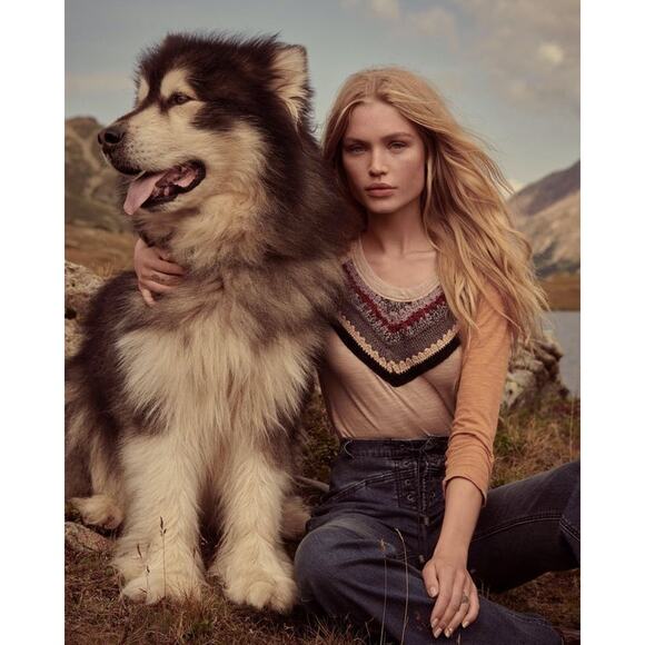 Free People We The Free Spring Bound Crochet Cotton & Linen Blend Baseball Tee - Picture 2 of 16